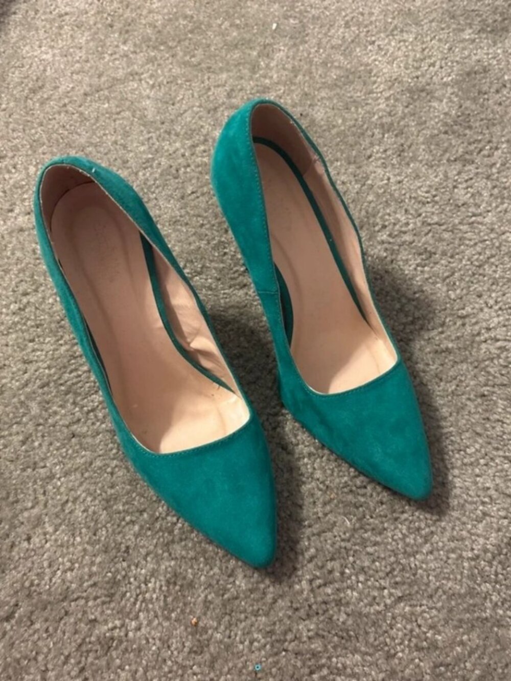 Charlotte Russe green Suede Pointed-Toe Heels